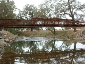 Hayer Bridge in Dry Greek Park
